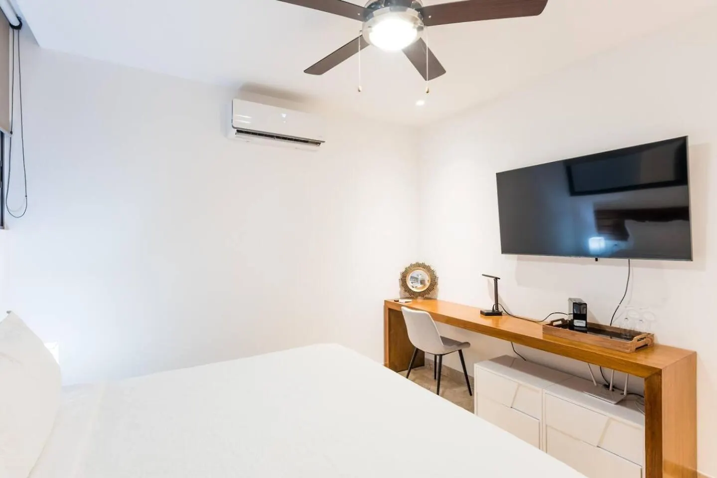 Private Room In The Heart Of Playa, Ipana Condo Playa del Carmen Apartment